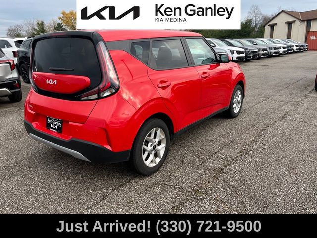 2024 Kia Soul LX