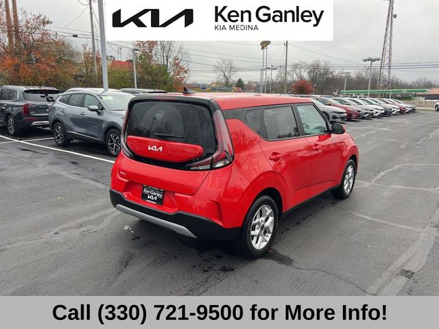 2024 Kia Soul LX