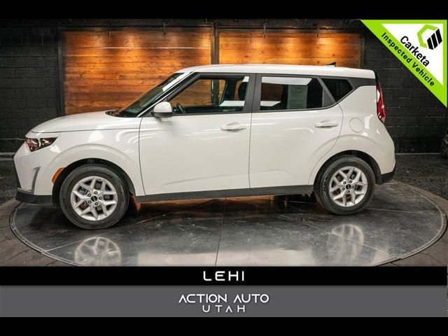 2024 Kia Soul LX