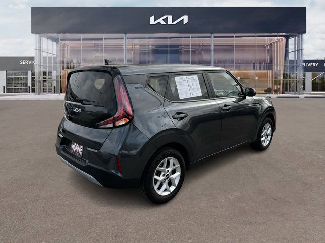 2024 Kia Soul LX