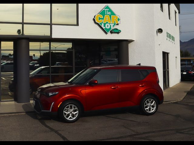2024 Kia Soul LX