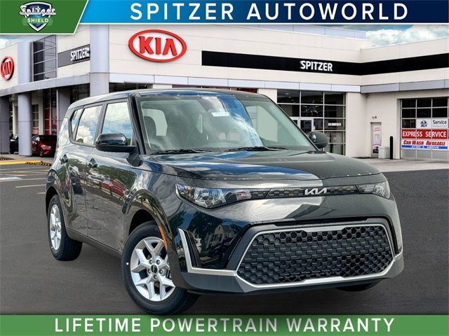 2024 Kia Soul LX