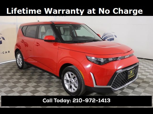 2024 Kia Soul LX