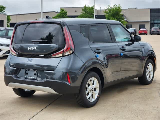 2024 Kia Soul LX