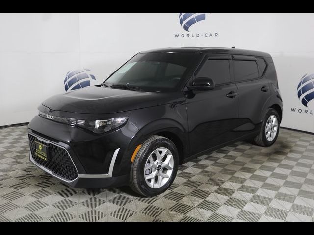 2024 Kia Soul LX