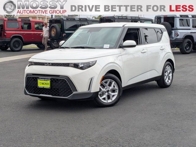 2024 Kia Soul LX