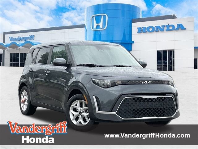 2024 Kia Soul LX