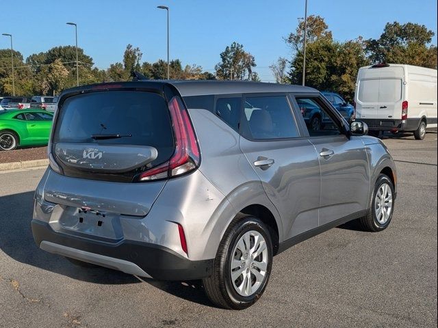 2024 Kia Soul LX