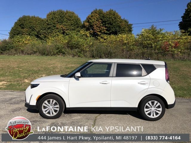 2024 Kia Soul LX