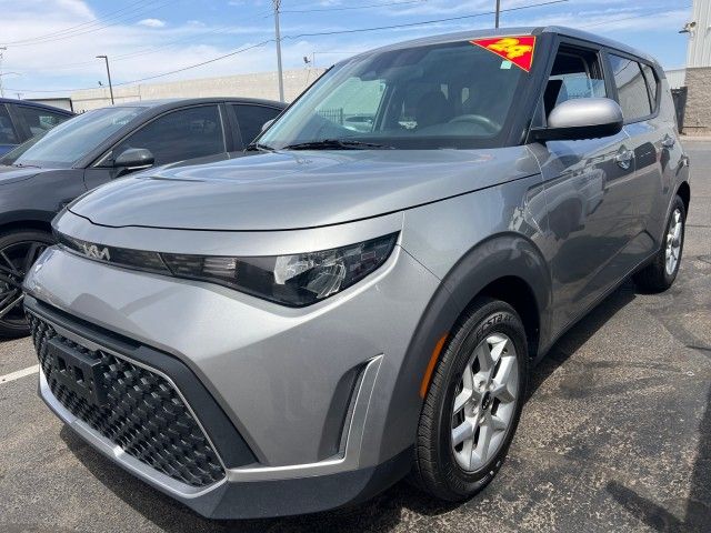 2024 Kia Soul LX