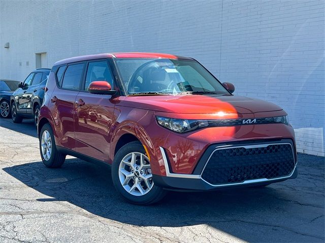 2024 Kia Soul LX