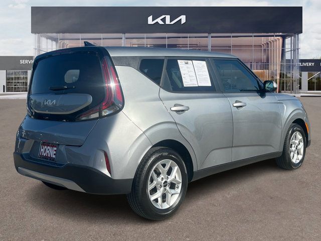 2024 Kia Soul LX