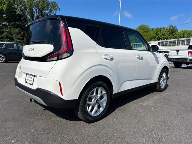 2024 Kia Soul S