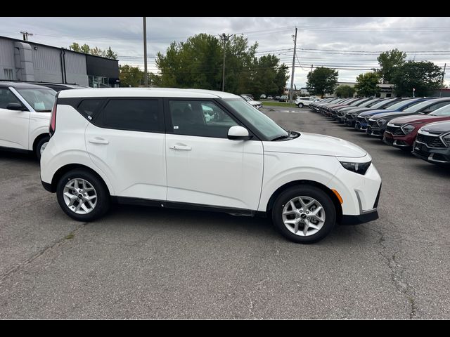 2024 Kia Soul S