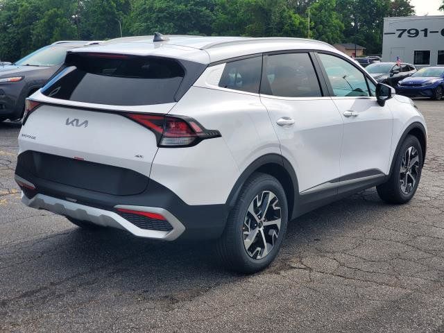 2024 Kia Sportage EX