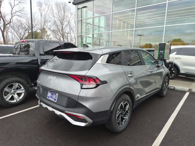 2024 Kia Sportage LX