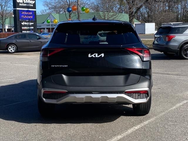 2024 Kia Sportage LX