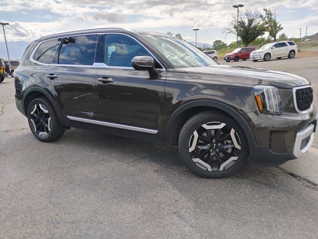 2024 Kia Telluride EX