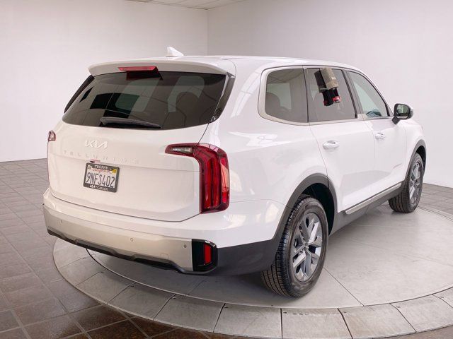 2024 Kia Telluride LX