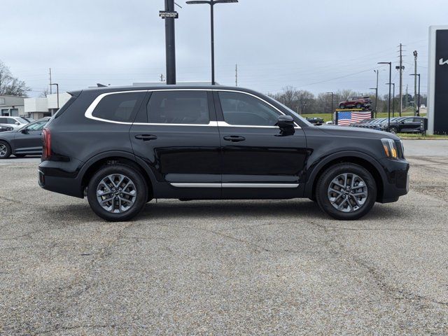 2024 Kia Telluride LX