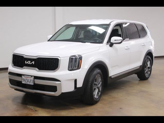 2024 Kia Telluride LX