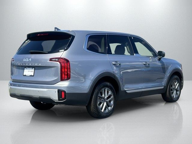 2024 Kia Telluride LX