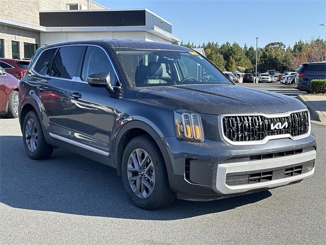 2024 Kia Telluride LX