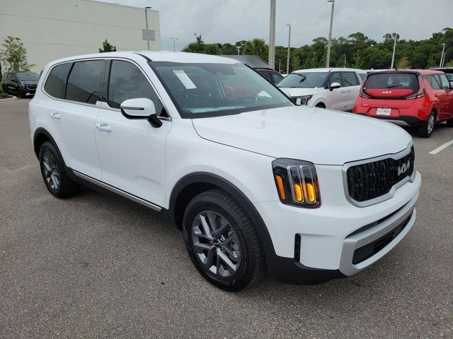 2024 Kia Telluride LX