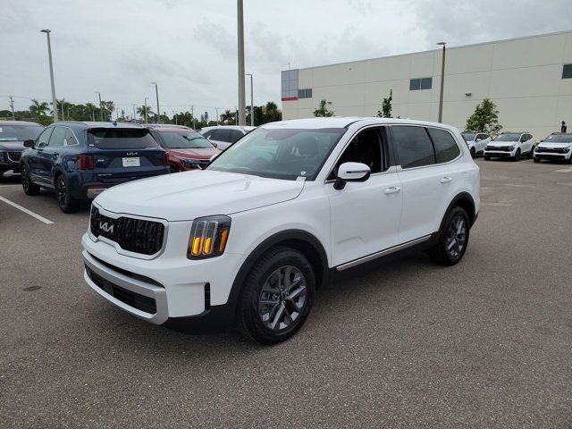 2024 Kia Telluride LX