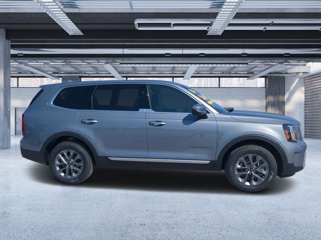 2024 Kia Telluride LX