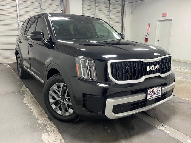 2024 Kia Telluride LX