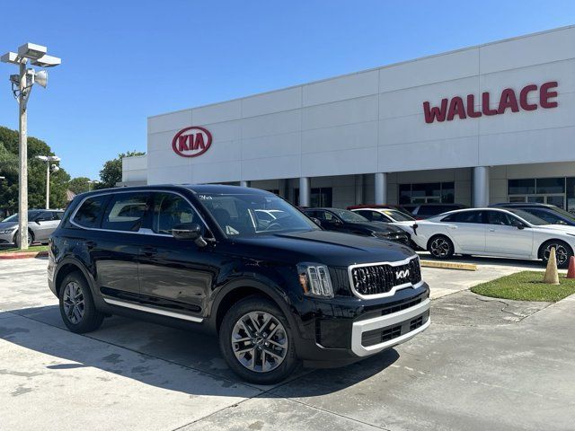 2024 Kia Telluride LX