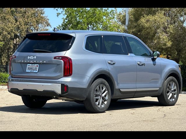 2024 Kia Telluride LX