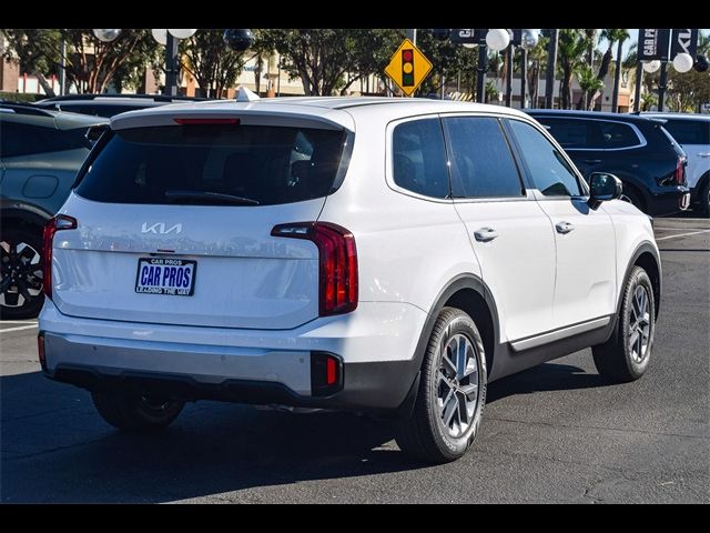 2024 Kia Telluride LX