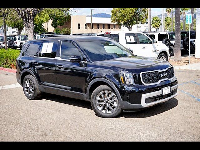 2024 Kia Telluride LX