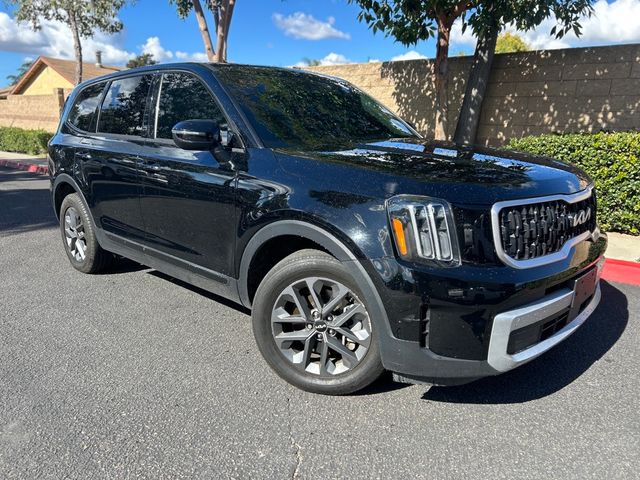 2024 Kia Telluride LX