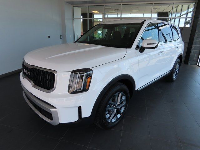 2024 Kia Telluride LX