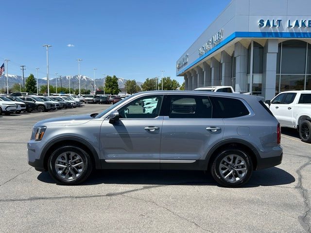 2024 Kia Telluride LX