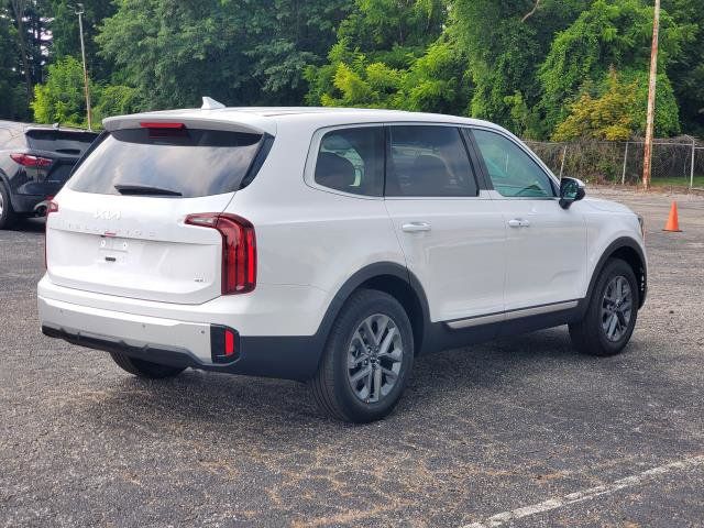 2024 Kia Telluride LX