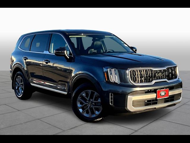 2024 Kia Telluride LX