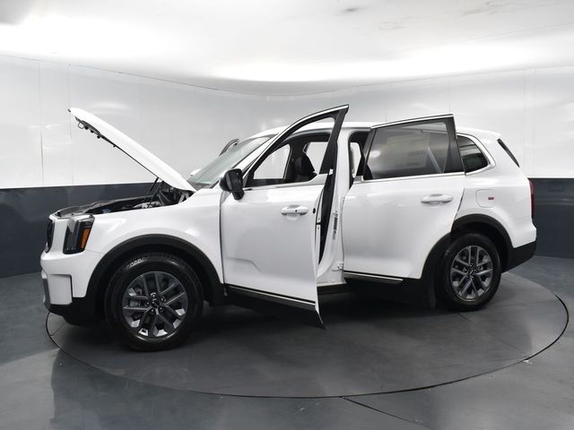 2024 Kia Telluride LX