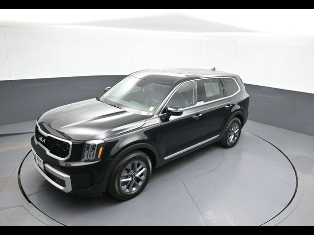 2024 Kia Telluride LX