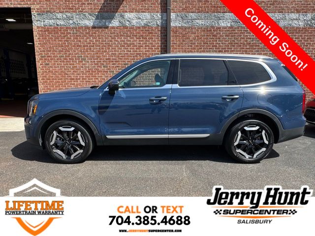 2024 Kia Telluride S