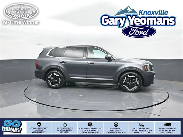 2024 Kia Telluride S