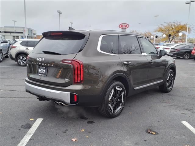 2024 Kia Telluride S