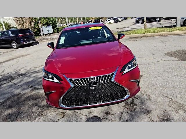 2024 Lexus ES 250