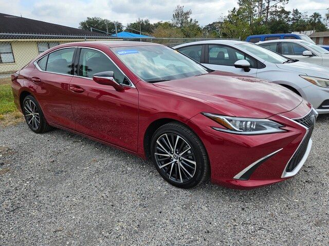 2024 Lexus ES 250