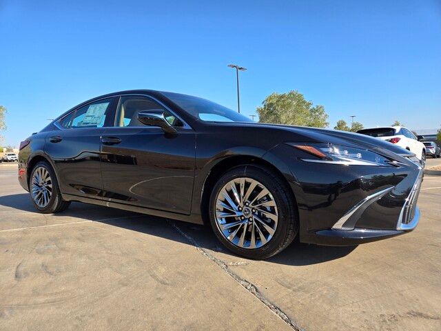 2024 Lexus ES 300h Luxury