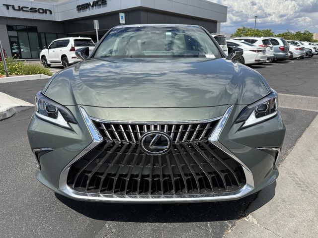 2024 Lexus ES 300h