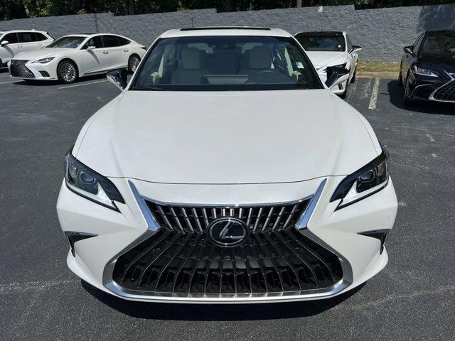 2024 Lexus ES 300h